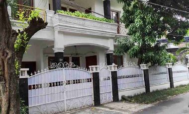 SEWA RUMAH MEWAH DI RAWAMANGUN 6 KT