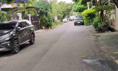 SEWA RUMAH MEWAH DI RAWAMANGUN 6 KT