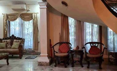 SEWA RUMAH MEWAH DI RAWAMANGUN 6 KT