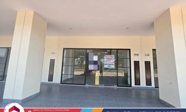 Sewa Ruko Baru Gress! Desain Modern 3 Lantai, Parkir Luas Unit Komersial Eksklusif 2026 Bangunan Baru Lokasi Strategis Dan Bebas Banjir Di Metland Men