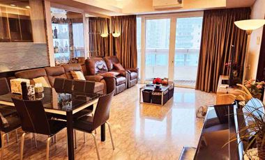 Apartemen Royale Springhills Kemayoran 165m, Furnished Lux Siap Huni, 2+1 BR bisa KPA