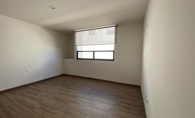 En RENTA increible casa en condominio Zibatá