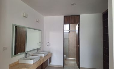 En RENTA increible casa en condominio Zibatá