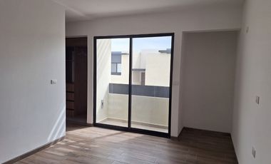En RENTA increible casa en condominio Zibatá