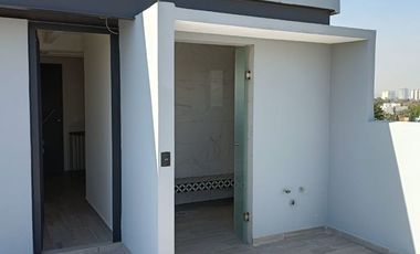 EN VENTA HERMOSO PH CON ROOF PRIVADO 2 NIVELES