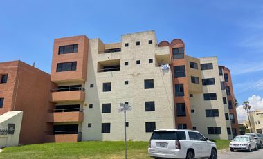 Renta departamento privada mixto la loma