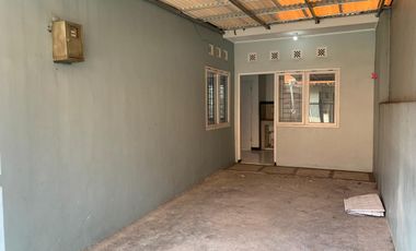 Dikontrakkan rumah di Antapani, JL Antasari 2