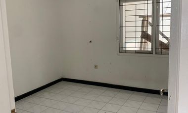 Dikontrakkan rumah di Antapani, JL Antasari 2