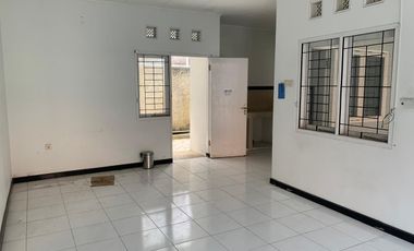 Dikontrakkan rumah di Antapani, JL Antasari 2
