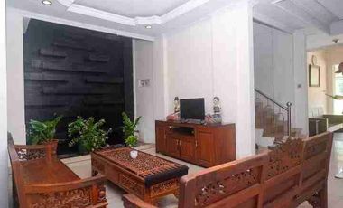 DIJUAL HOTEL AKTIF STRATEGIS DEKAT UGM.UPN CONDONGCATUR DEPOK SLEMAN