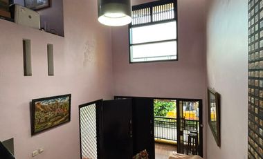 Dijual Rumah Imperial Gading 5 min Kelapa Gading Hoek 2 Lantai  LT 183 m² LB 200 m²