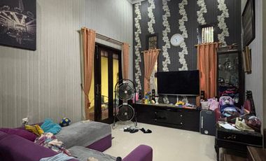 Dijual Rumah Imperial Gading 5 min Kelapa Gading Hoek 2 Lantai  LT 183 m² LB 200 m²