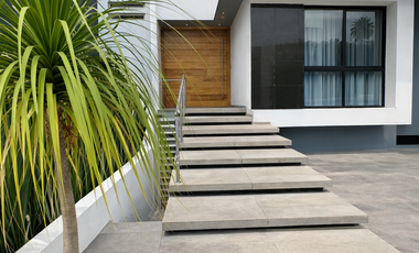 Casa en Olivos Residencial en venta