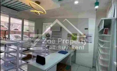 Kos Eksklusif 18 Kamar Full Terisi Bonus Apotek, Klinik Umum dan Klinik Gigi di BSD City