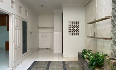 FOR SALE RUMAH SIAP HUNI PERMATA PURI MEDIA JAKARTA BARAT