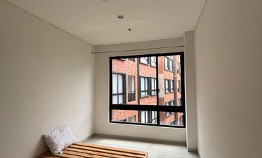 DISEWA APARTEMENT LLOYD ALAM SUTERA MURAH