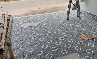 RUMAH PINGGIR JALAN RAYA DEKAT PINTU TOL, DI DEKAT CIBUBUR 15 MENIT LRT HARJAMUKTI