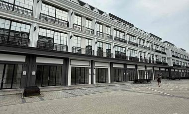 Ruko Harvard Disewakan 3 Lantai