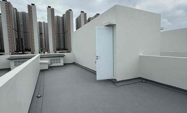 Ruko Harvard Disewakan 3 Lantai