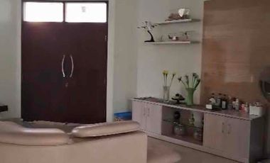 jual rumah bagus, komplex elite  Istana Kawaluyaan buah batu bandung