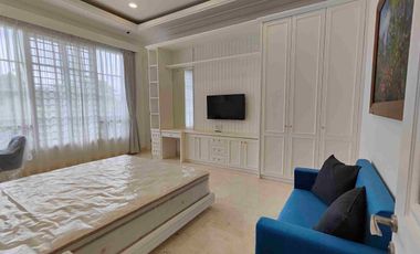 DIJUAL RUMAH SUPER MEWAH SIAP HUNI DI KEMANG JAKARTA SELATAN