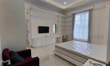 DIJUAL RUMAH SUPER MEWAH SIAP HUNI DI KEMANG JAKARTA SELATAN