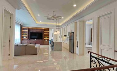 DIJUAL RUMAH SUPER MEWAH SIAP HUNI DI KEMANG JAKARTA SELATAN