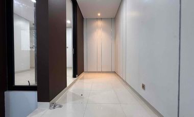 Rumah 3 Lantai Siap Huni Termewah di Andara Cilandak Jakarta Selatan.