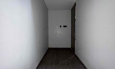 Rumah 3 Lantai Siap Huni Termewah di Andara Cilandak Jakarta Selatan.