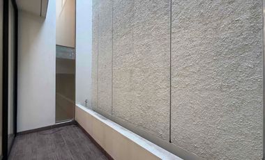 Rumah 3 Lantai Siap Huni Termewah di Andara Cilandak Jakarta Selatan.