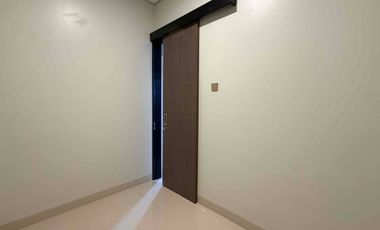 Rumah 3 Lantai Siap Huni Termewah di Andara Cilandak Jakarta Selatan.