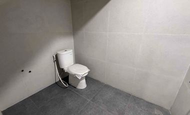 Rumah 3 Lantai Siap Huni Termewah di Andara Cilandak Jakarta Selatan.