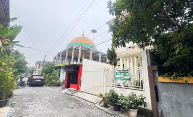 Dijual Via Lelang Rumah Murah 2 Lantai di Wiyung