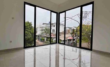 Dijual Rumah Hook Baru di Kucica Bintaro Jaya Sektor 9, Tangerang Selatan