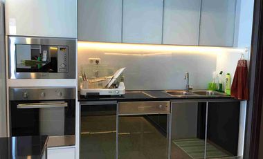 Apartemen Luas Mewah dengan 2 Private Lift  ,Lengkap dengan premium Furniture