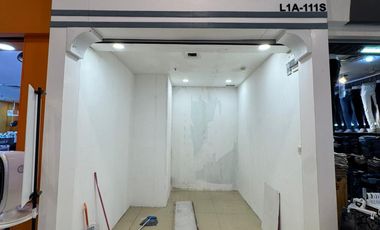 sewa toko strategis tangcity mall kota tangerang depan lift utama