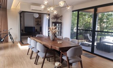 Fully Furnished 5 Bedroom 5BR House and Lot at South Bay Gardens, BF Homes, Parañaque City