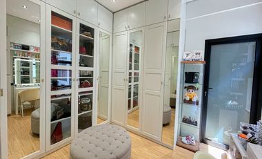 Fully Furnished 5 Bedroom 5BR House and Lot at South Bay Gardens, BF Homes, Parañaque City