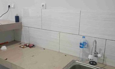 rumah akses motor dekat ke tb simatupang di condet