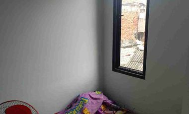 rumah akses motor dekat ke tb simatupang di condet