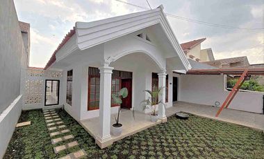 JUAL CEPAT Rumah Impian Luas di Jl.Tirta Kencana, Sayap Pesantren, Cimahi
