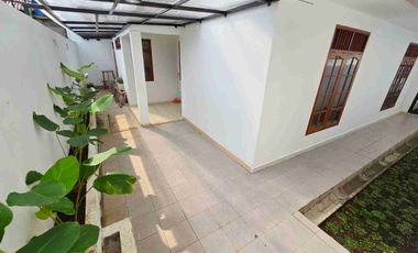 JUAL CEPAT Rumah Impian Luas di Jl.Tirta Kencana, Sayap Pesantren, Cimahi