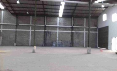 DISEWAKAN GUDANG TAMAN TEKNO BSD LUAS 1800 METER