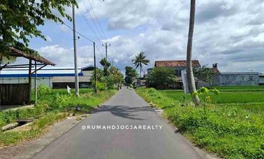 Gudang Rangka Baja Dan Kantoran Tanah Luas Strategis Di JL. Godean km 8