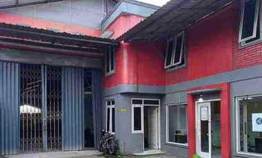 Gudang Rangka Baja Dan Kantoran Tanah Luas Strategis Di JL. Godean km 8