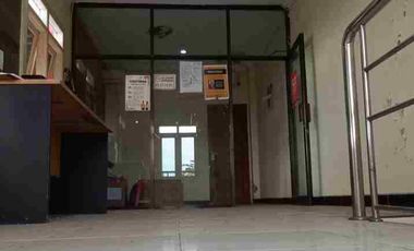 Gudang Rangka Baja Dan Kantoran Tanah Luas Strategis Di JL. Godean km 8