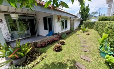 Dijual Rumah di Jalan Sangkuriang Cisitu Dago Coblong Bandung Cocok untuk Bahan Kosan