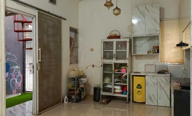 Rumah Murah Harga Dibawah NJOP dalam Cluster di depan Alun alun Kota Depok,GDC, Cluster Puri insani 2 dijual cepat