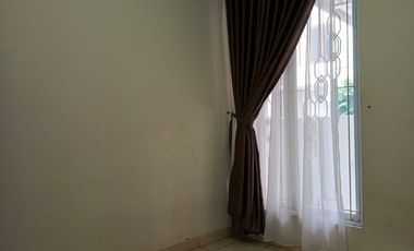 Rumah Murah Harga Dibawah NJOP dalam Cluster di depan Alun alun Kota Depok,GDC, Cluster Puri insani 2 dijual cepat