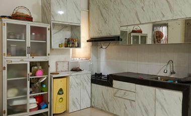 Rumah Murah Harga Dibawah NJOP dalam Cluster di depan Alun alun Kota Depok,GDC, Cluster Puri insani 2 dijual cepat